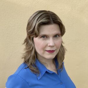 Anitra Pavka headshot