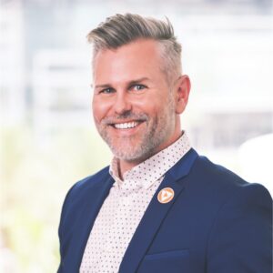 Dustin Becker headshot