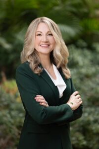 Melissa Golombek headshot